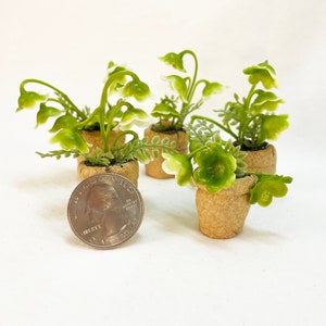 Handmade Stoneware Miniature Flower Pot: Fairy Garden Accessory