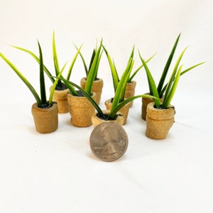 Miniature Stoneware Flower Pot: Handmade Fairy Garden Accessory