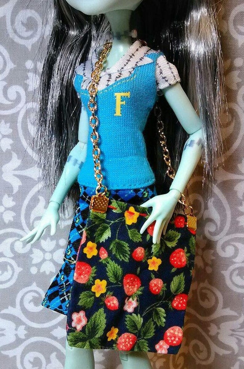 1:6 Scale RED STRAWBERRY Doll PURSE