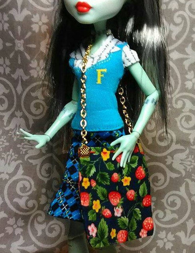 1:6 Scale RED STRAWBERRY Doll PURSE