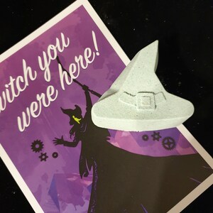 Witches Hat Bath Bomb - Halloween Bath Fizzer - Handmade Aromatherapy Bath -  All Hallows Eve - trick or treat - Zero Waste - magic - witch