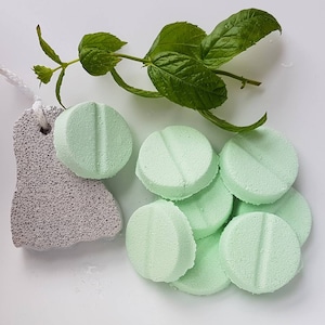 Foot Soak - Aromatherapy treatment - tired feet - Peppermint, Tea Tree, Lavender - soothe aches and pains - home foot spa - pampering feet image 1