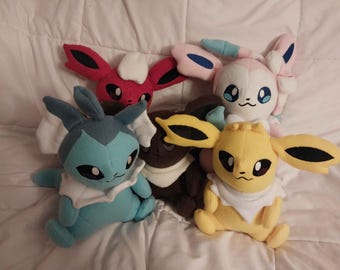 Eeveelution Plushies 10in