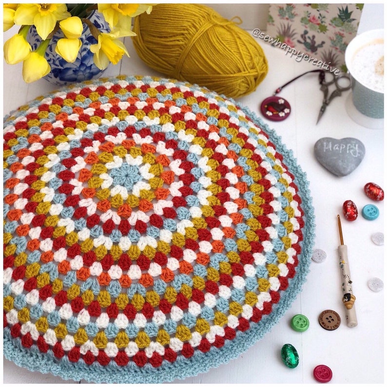 Crochet Pattern, Round Crochet Cushion, Crochet Pillow Pattern, Crochet Cushion pattern, PDF Pattern, PDF Crochet Tutorial Instant Download image 4
