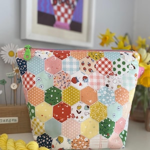 Project Bag Patchwork  Fabric Zipper Pouch, Crochet, Craft Makeup Bag, knitting, SewHappyCreative