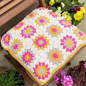 Granny Square Pattern, Crochet Pattern, Crochet Pillow ,Mustard Medley Cushion pattern,PDF Pattern, PDF Crochet Tutorial Instant Download