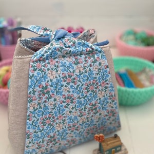 Fabric Bag, for yarn , craft bag, project bag, Knitting bag Crochet bag hand dyed Yarn. SewHappyCreative. Basket