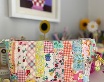 Patchwork fabric scrappy Zipped Notions Pouch, Lucky Dip,make up bag,crochet Project Bag,Knitting, SewHappyCreative,