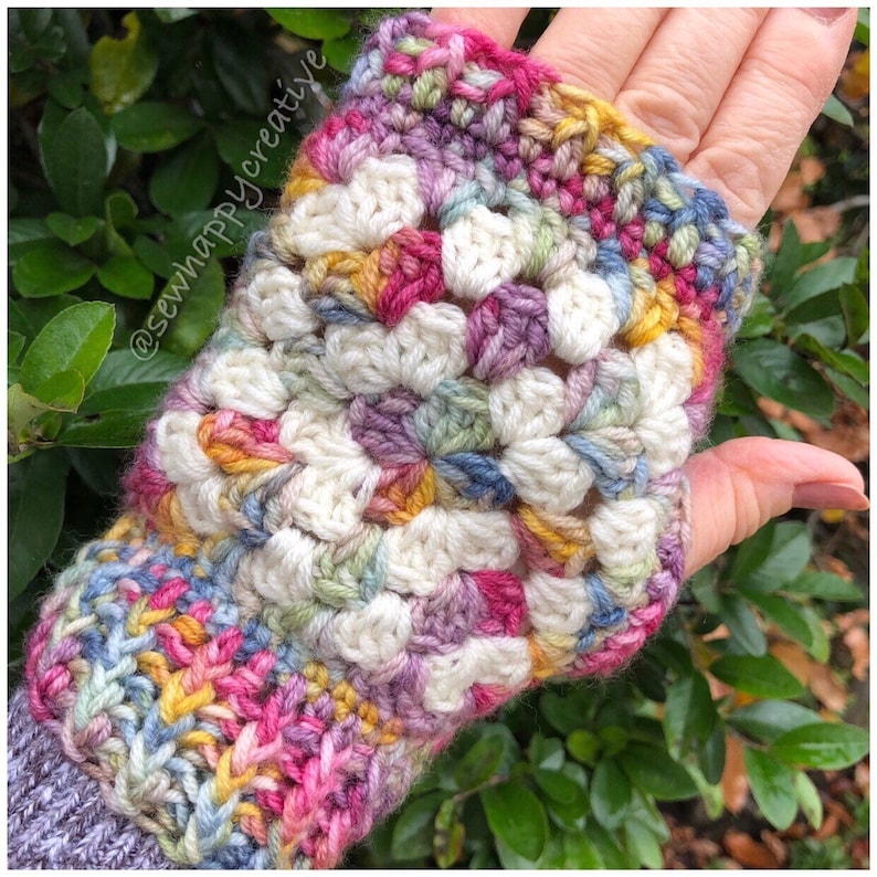 Granny Square Crochet Pattern,Wrist Warmers Pattern, Crochet Pattern, Mitten Pattern, Crochet Mittens,Instant Download PDF Crochet Tutorial. image 8