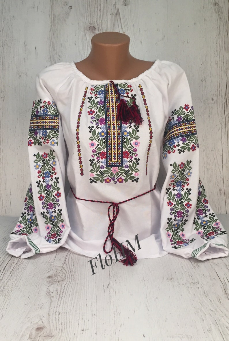 Vyshyvanka Ukrainian Embroidered Blouse Romanian Blouse Gift | Etsy