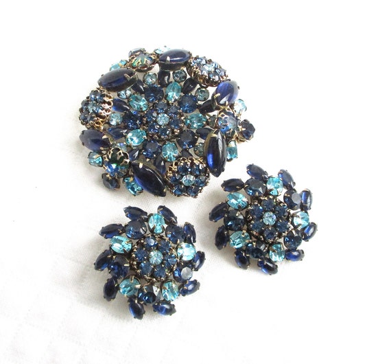 SCHREINER New York Shades of Blue Vintage Brooch and Clip