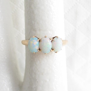 Vintage 9K Yellow Gold and Opal Trio Ring - US Size 7 1/2 - Hallmarked - Oval Opal Stones - NY Estate Jewelry