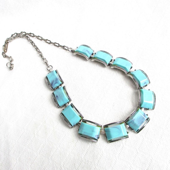 Faux Turquoise Thermoset Accents and Silver Link Vintage Necklace