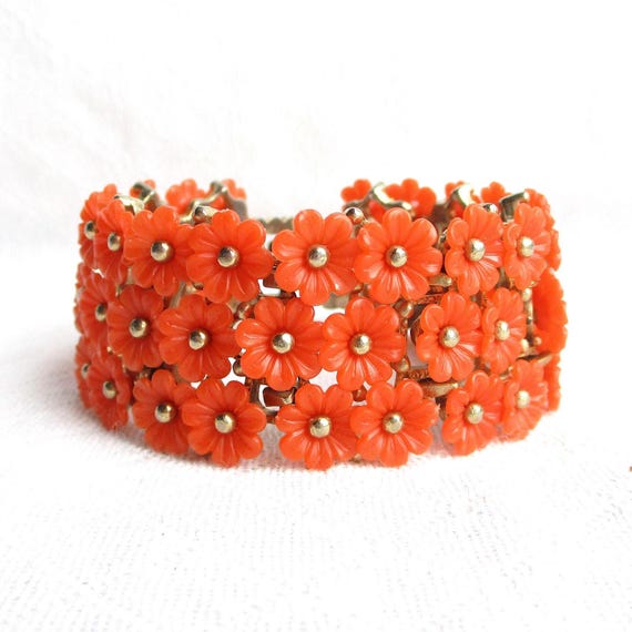 Coro "Blithe Blossoms"  Orange Lucite Cluster Flo… - image 6