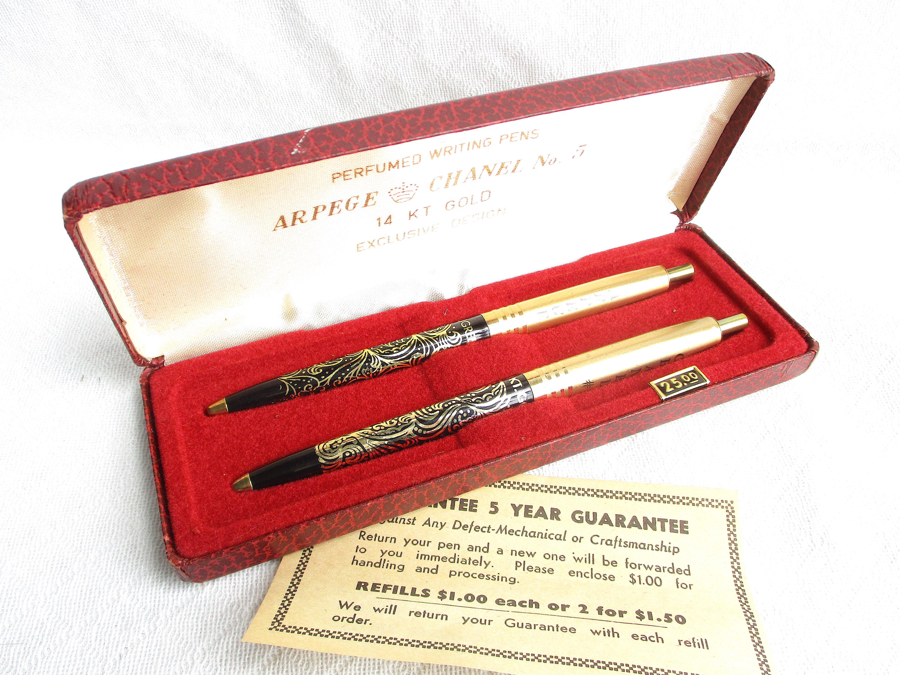 CHANEL N°5 ボールペン　ノベルティ Vintage Chanel Arpege No. 5 14 KT Imprinted Gold Pen Set With