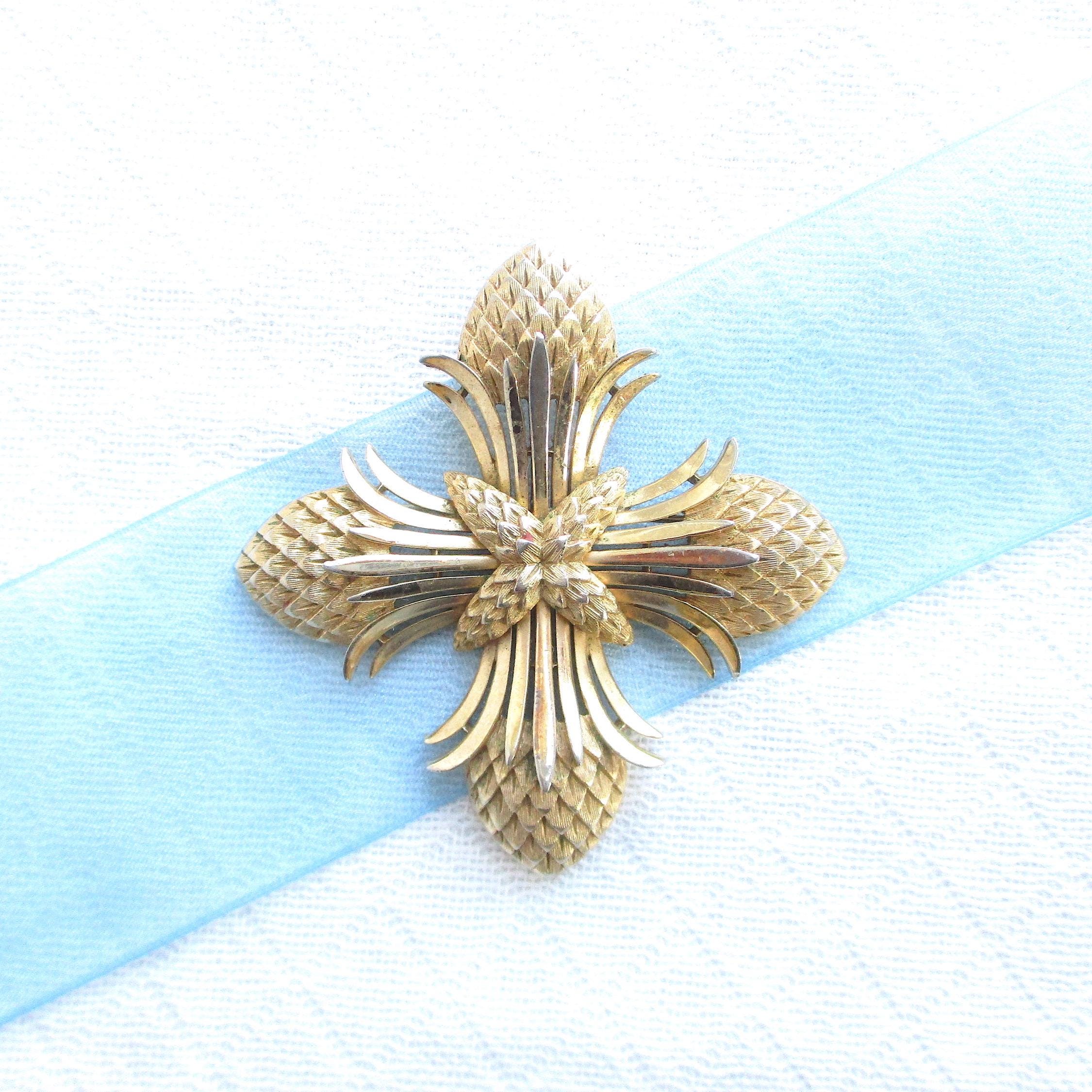 クラウン・トリファリ マルタ十字 ゴールドメタル ヴィンテージ