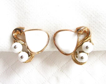 Crown Trifari White Milk Poured Glass and Gold Metal Vintage Clip Back Earrings - Designer Signed - NY Estate Jewelry