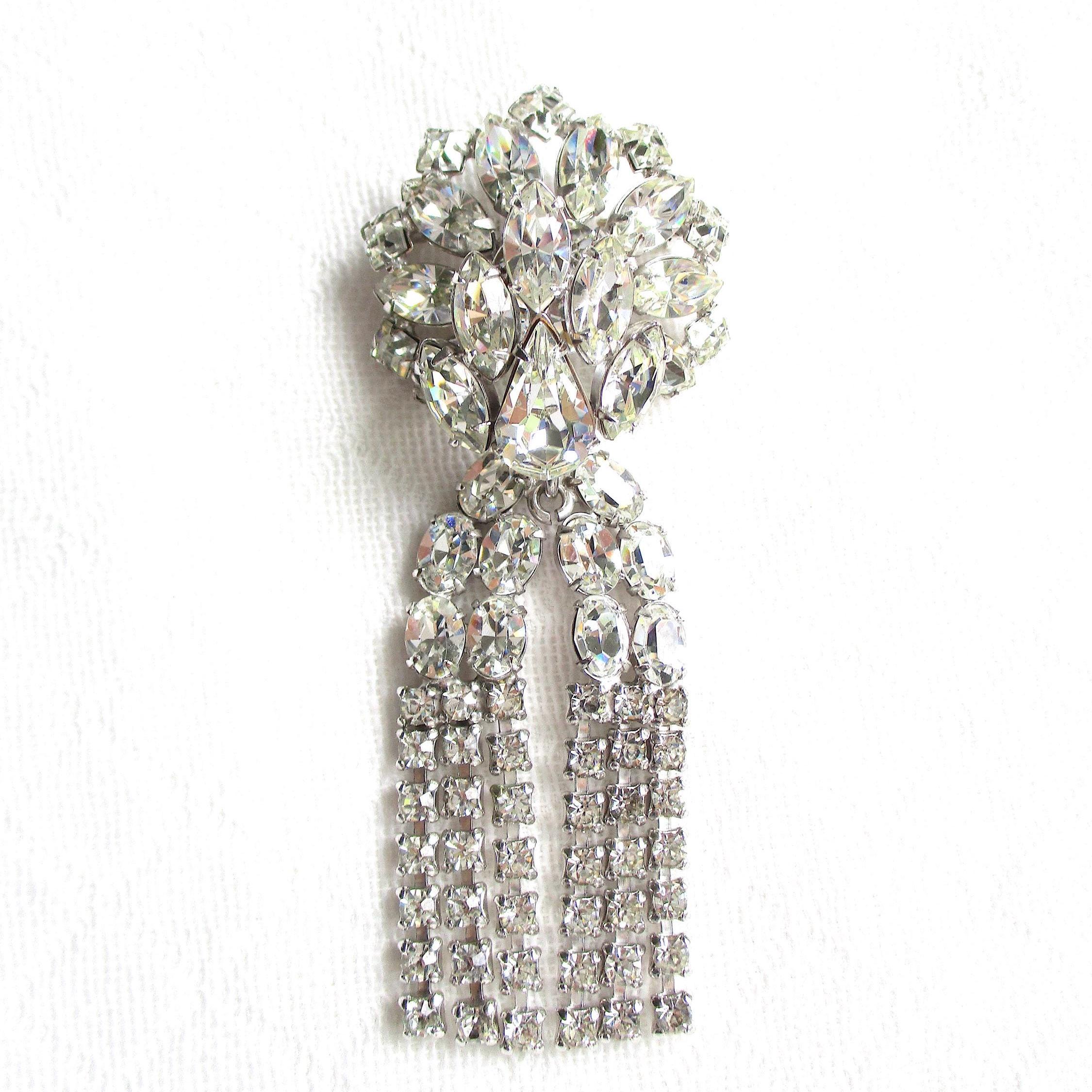 SCHREINER NEW YORK ヴィンテージブローチ　シュライナー　他2点 Schreiner New York Vintage Layered Rhinestone Dangling Brooch Pin