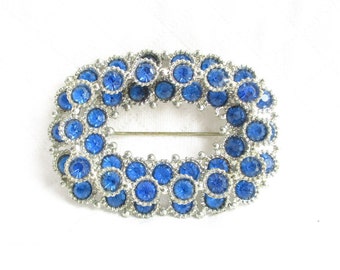 Spilla vintage con centro aperto ovale più grande con strass blu - NEMO non firmata - montatura in argento - gioielli NY Estate