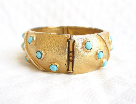 Turquoise Seed Bead and Gold PAKULA Hinged Bangle… - image 8