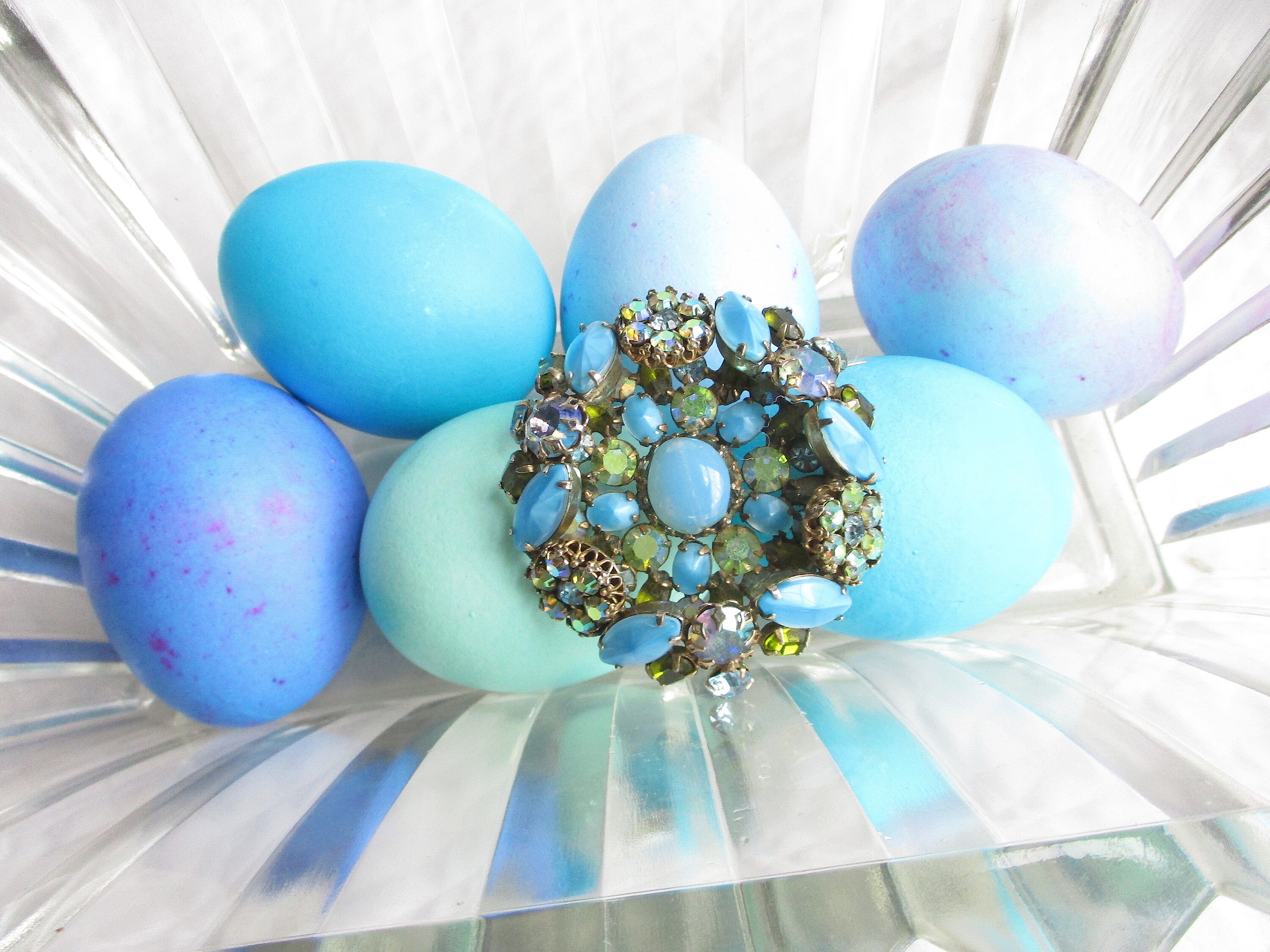 Schreiner NY - Turquoise, Green, Blue, Aurora Borealis Rhinestones