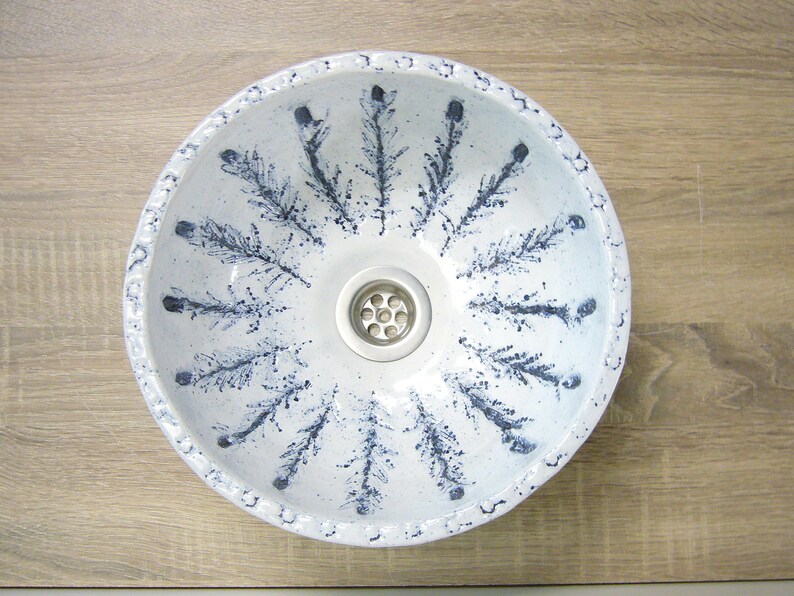 Small hand washbasin, handmade ceramics, lavender branches, blue patinated, white glazed, approx. 27.5x13cm image 2