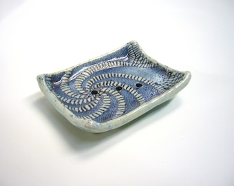 Seifenschale, handgeformte Keramik, Unikat, türkise Glasur mit blauer Patina