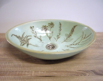 Large oval washbasin, "meadow flowers", handmade pottery, 48,5 x 36 x 12cm, mint coloured glaze