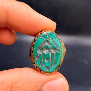 古代の彫刻が施された印章デザインのインタリオリング • 珍しい