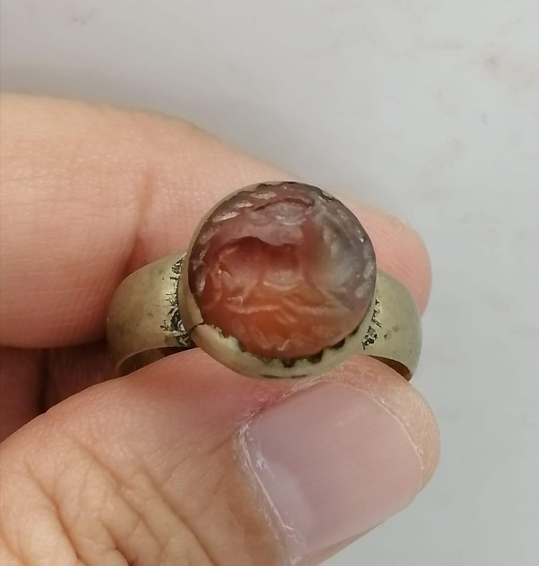 希少な古代カーネリアンインタリオリング - ブロンズセッティングの