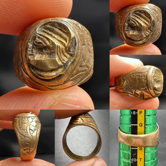 Roman Antique Bronze Portrait Ring With Engraved Shoulders