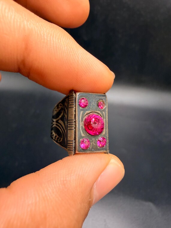 Vintage red ruby gemstone warrior silver  ring – … - image 2