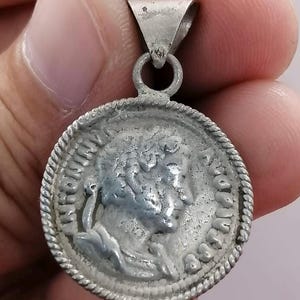 Unique Roman ancient silver pendant   face of king coin