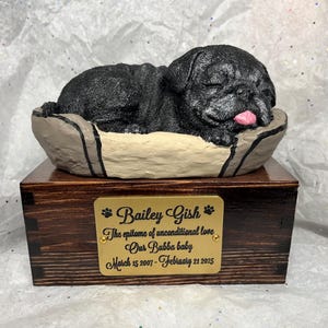 Custom Pug Urn Pet Portrait Engraved Memorial To Your Dog&#39;s Photo