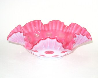 Cuenco de vidrio artístico Fenton con diseño de moneda opalescente de arándanos n.° 1522, con doble engarce, de 25 cm y volantes, vintage, años 50