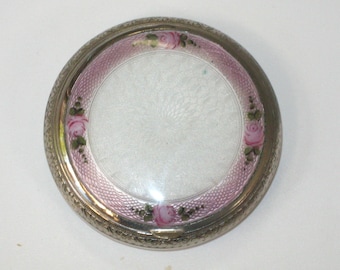 Estuche compacto Tango con espejo para mujer de Finberg FMCO, rosa con rosas esmaltadas en guilloché, estilo vintage, c. 1930.
