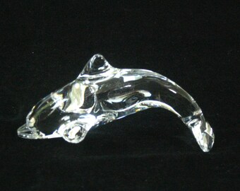 Figura de delfín saltando/buceando de cristal Daum, Francia, MINT - Pisapapeles modernista firmado