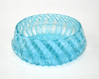 Antique Blue Opalescent Reverse Swirl Berry Bowl / Plato de salsa - Buckeye o Modelo Flint EAPG Glass