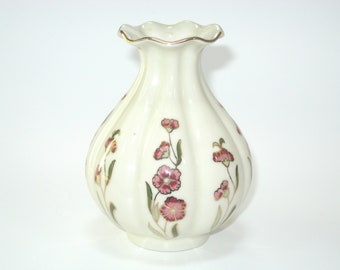 Vintage Zsolnay Hungary Pecs Handpainted Pink Flowers Gilt Porcelain Bud Vase
