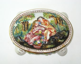 Capidomonte Jewelry Casket or Footed Oval Trinket Box Courting Couple Picnic Scene; Vintage Hand Painted w/ Gold Italian Maiolica