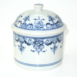 Metropolitan Museum of Art MMA Handpainted Blue & White Porcelain Pomade Pot / Lidded Jar French Saint Cloud Mennency Repro w/ Paper Insert