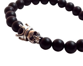 Men's Matte Black Onyx Beaded Bracelet, Skull Bracelet, Pirate Bracelet, 925 Sterling Silver, Jewelry Stretch Bracelet, Mens Beaded Bracelet