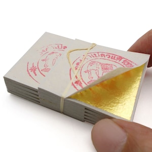 100% reines echtes Blattgold, Goldfolie - 24K 1,57 &quot;x 1,57&quot;, 4 cm x 4 cm, 100 Blatt, handgefertigt in Thailand - Echtes Gold Perfekt für Kunst & Dekor