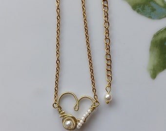 Handmade Bespoke Gold Chain Necklace with Ivory Imitation Pearl Beads Gold Copper Wire Heart Design