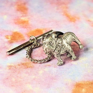Vintage Silver Tone Mack Trucks Bulldog Logo Lapel Hat Pin