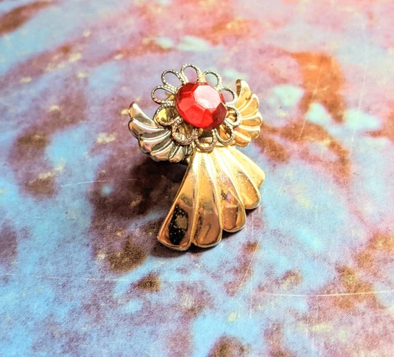 Vintage Red Rhinestone Gold Tone Angel Pin / Broo… - image 1