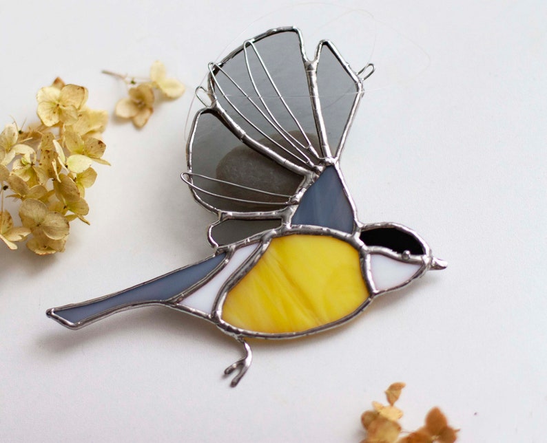 Little yellow chickadee Garden bird on the window Suncatchers Hangings Flying Chickadee Stained Glass Bird Tit
