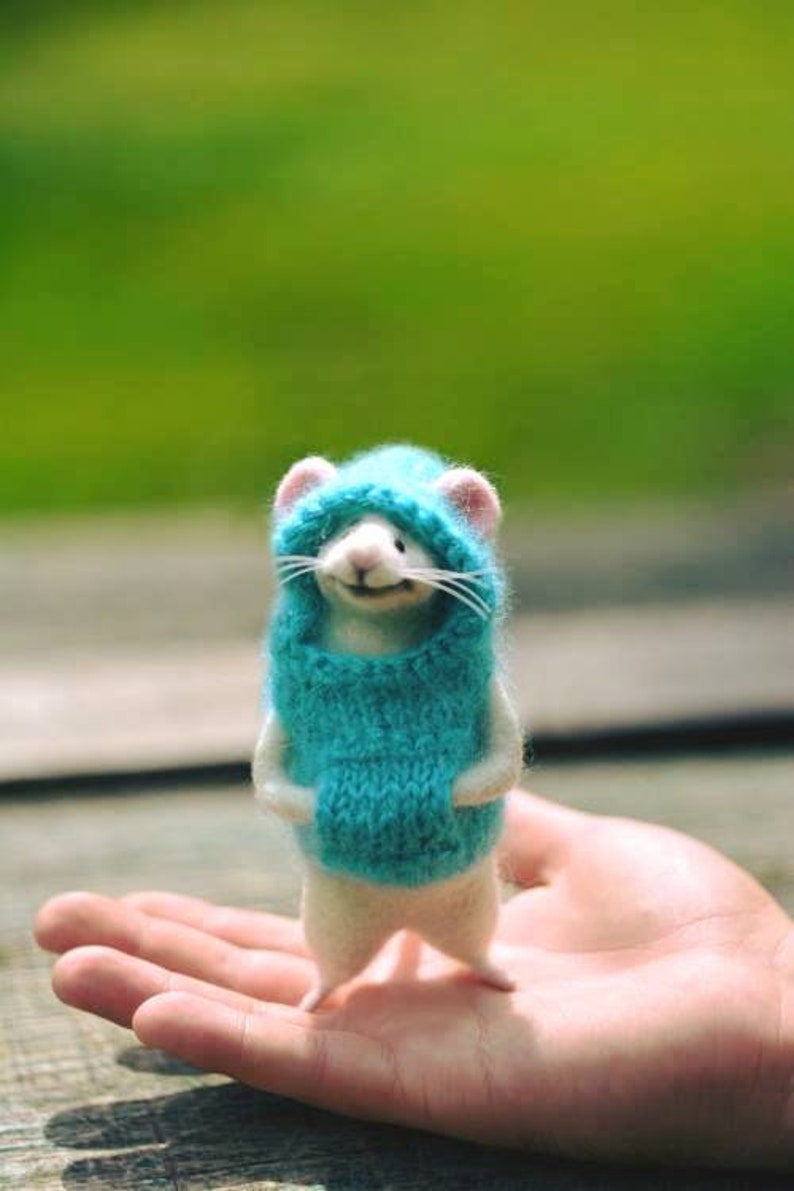 MADE TO ORDER Needle felted wool Mouse in clothes Filz mice Etsy