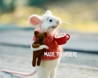 MADE TO ORDER Needle felted wool Filz mouse Felt toys Mouse and coffee Felted animal Miniature bear White mouse Mouse and bear Cup of coffee