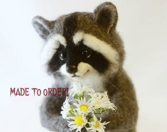 MADE TO ORDER! Needle felted raccoon Needle felted animal miniature sculpture Christmas raccoon Animals raccoon Wool sculpture Raccoon doll